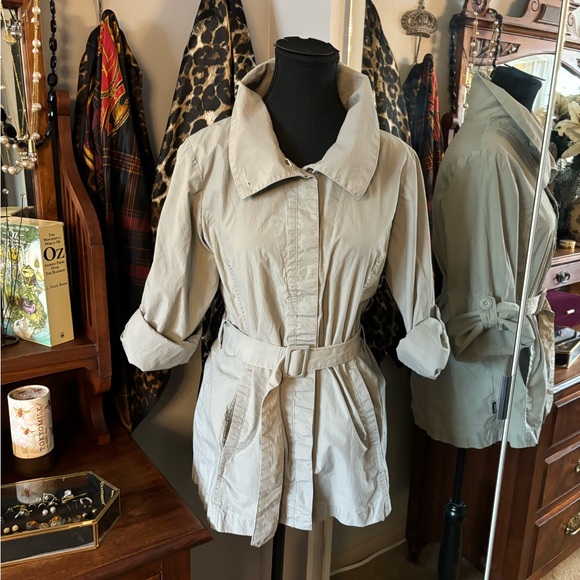 Addict Dress Shirt - Picture 2 of 11